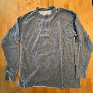 Men's LLBean  Blue Henley Shirt